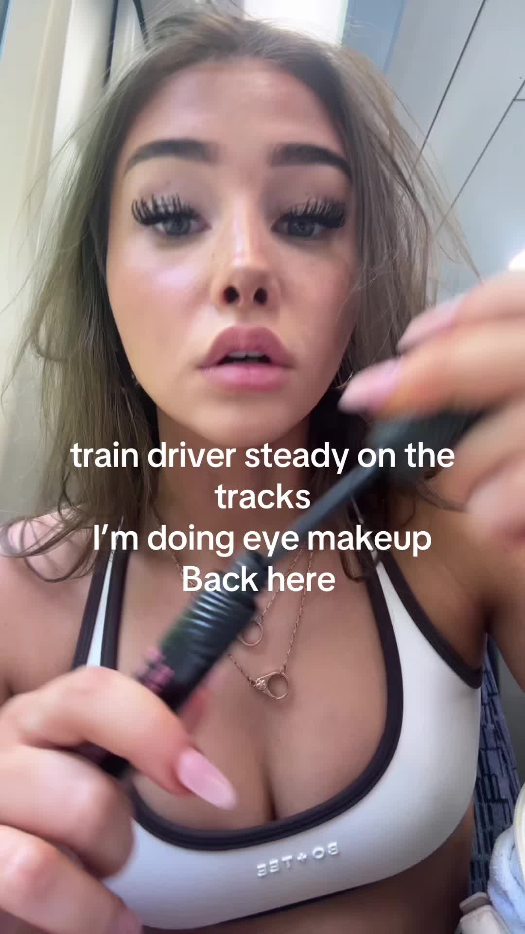 @w
