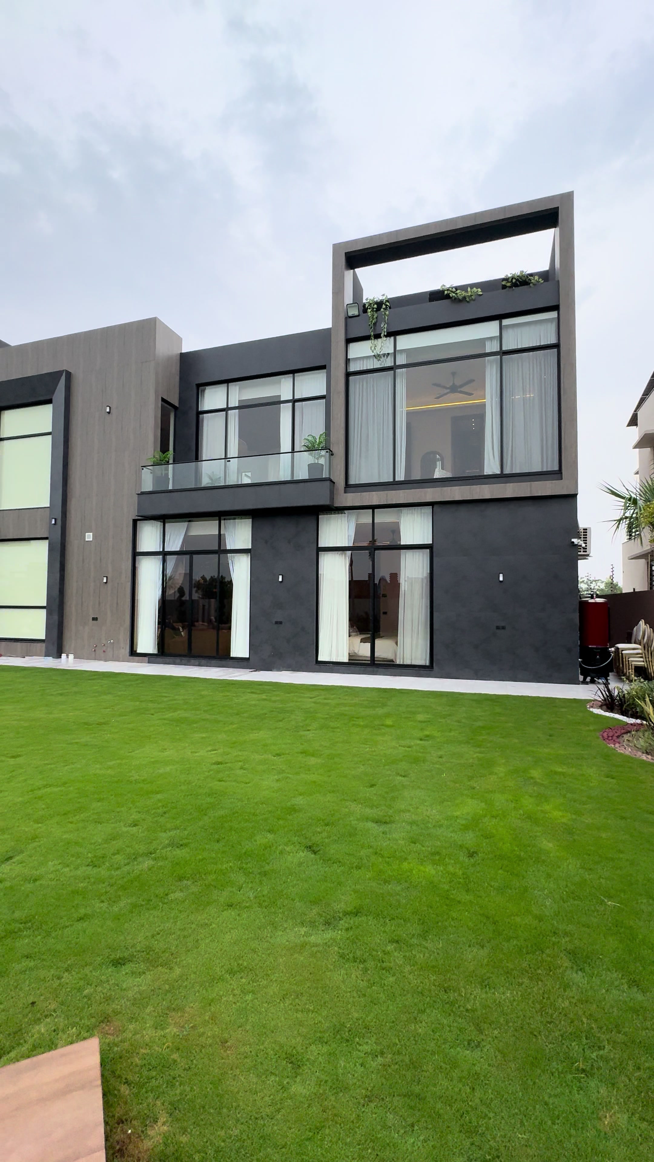 @ELYSIAN ESTATE AND DEVELOPERS