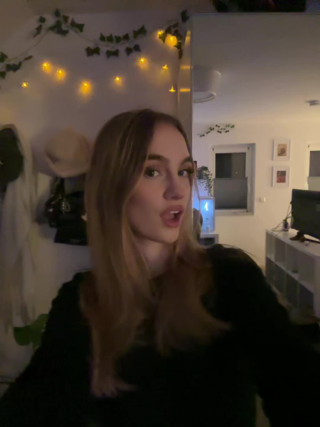 @melodynika