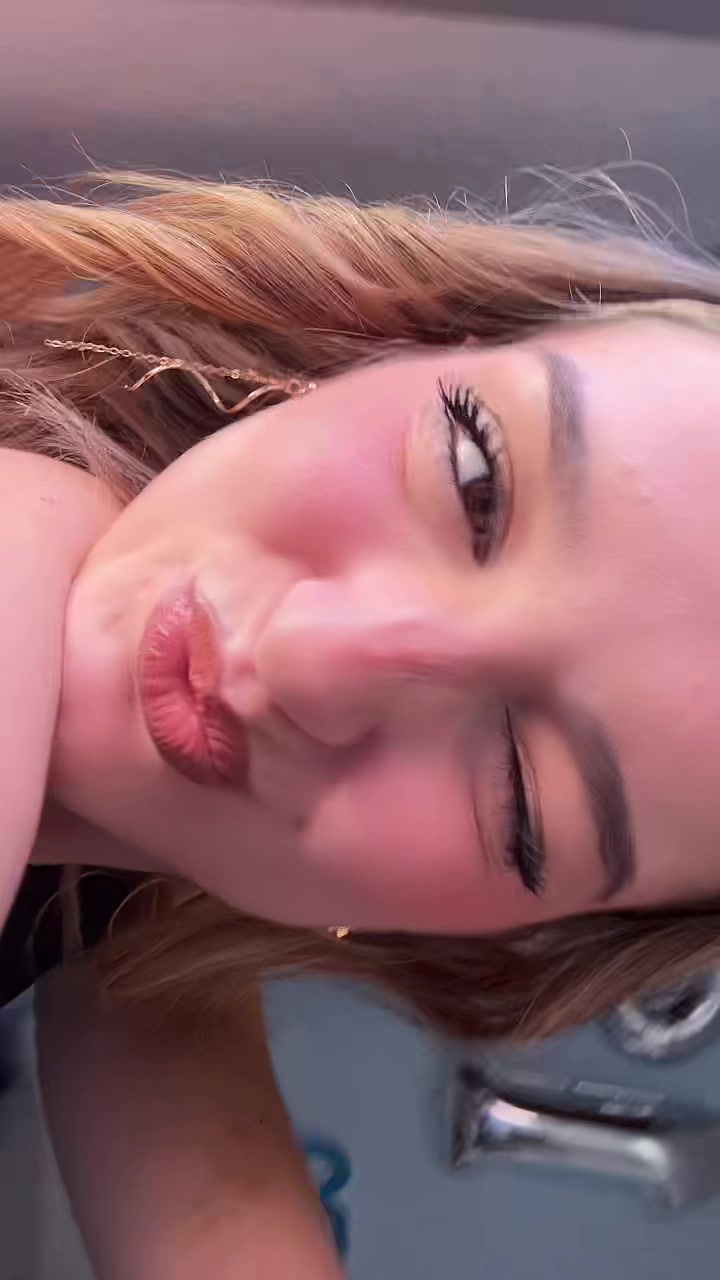 @taniiii