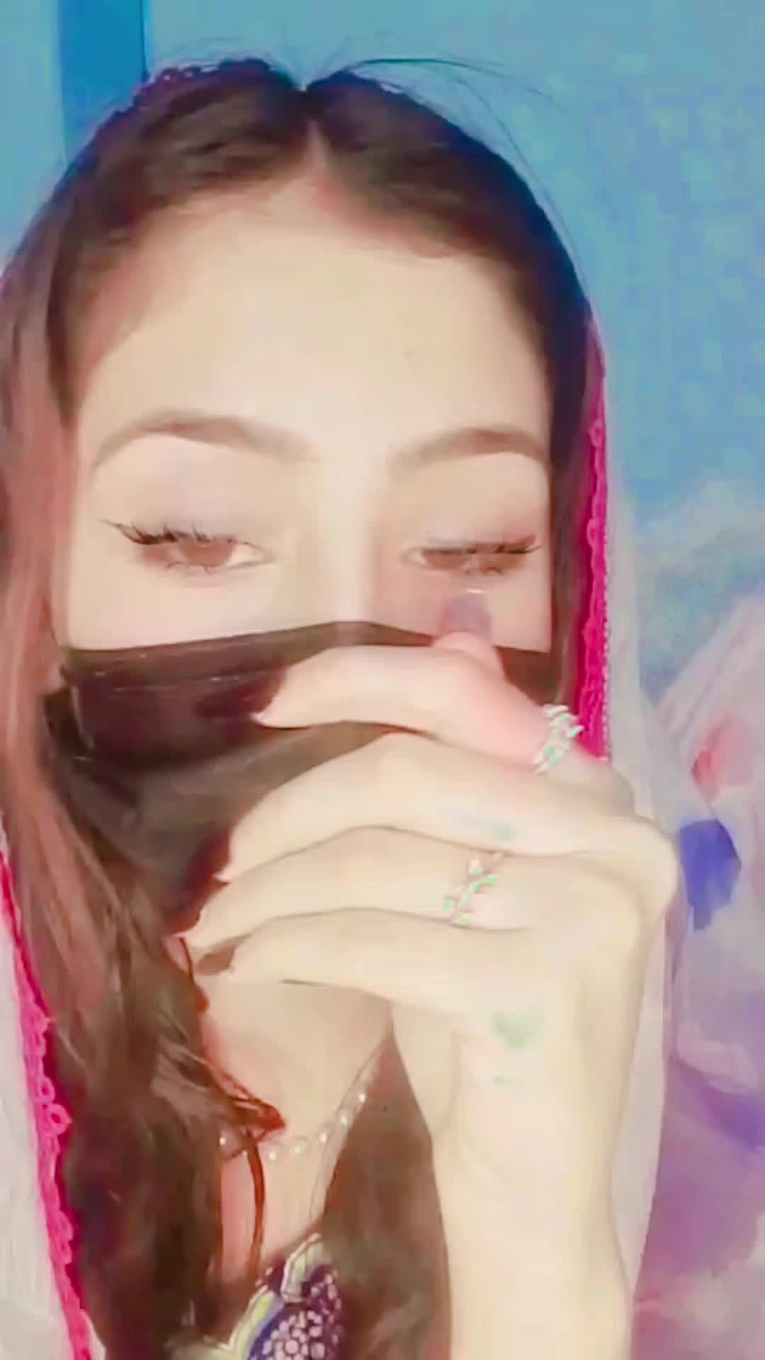 @DaRk🖤🤍Queen🌹🌸
