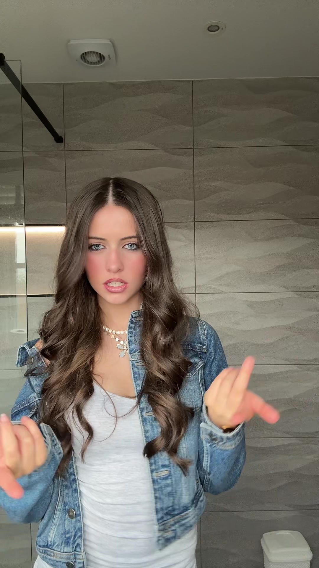 @carys_murphy