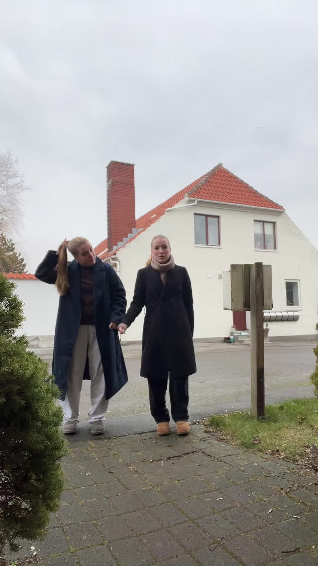 @Cecilie Holz Evander