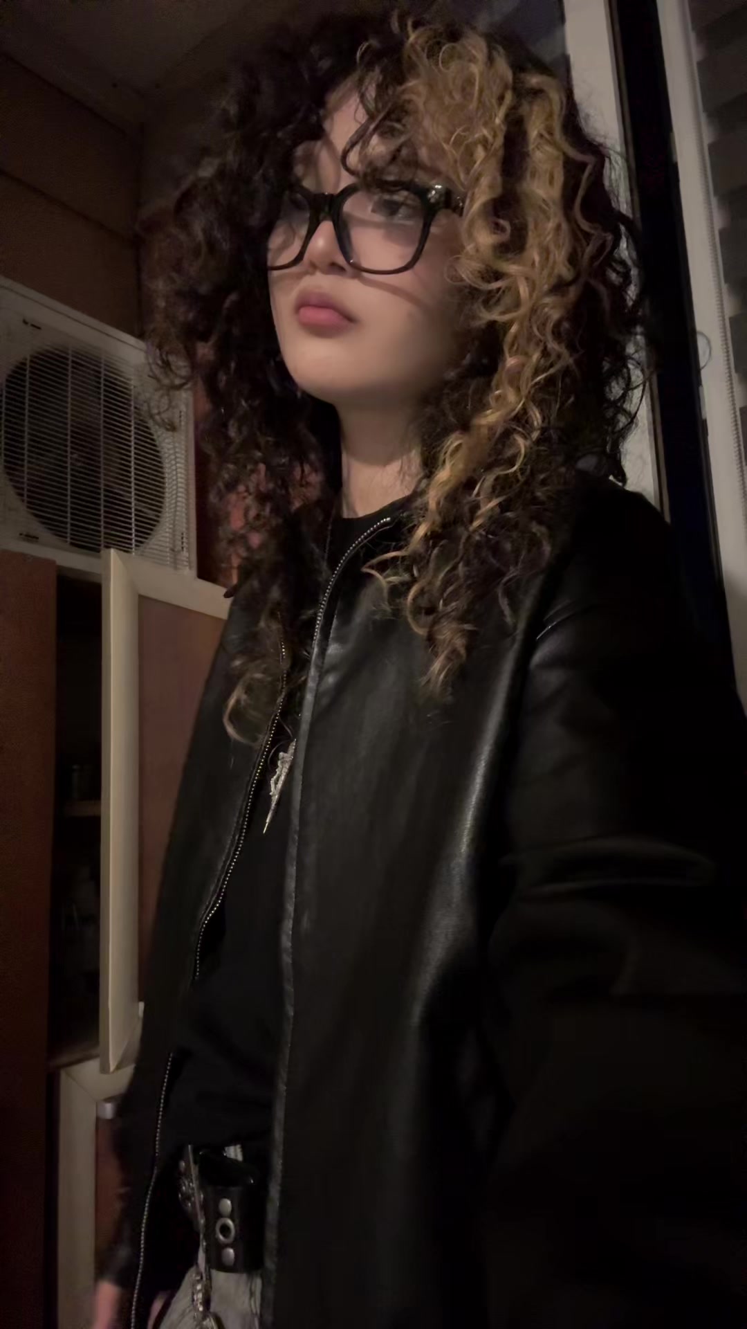 @лаврушка