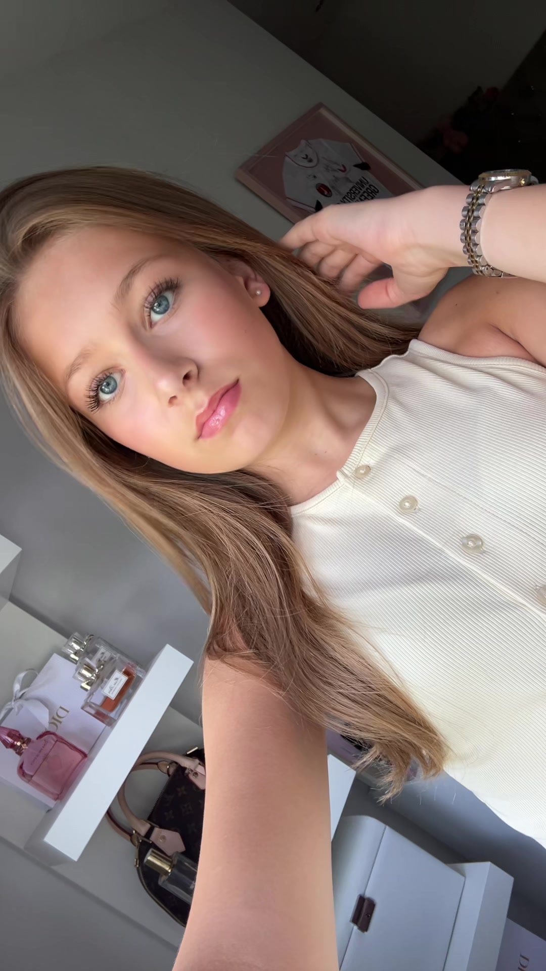 @𝐈𝐬𝐬𝐲🍸