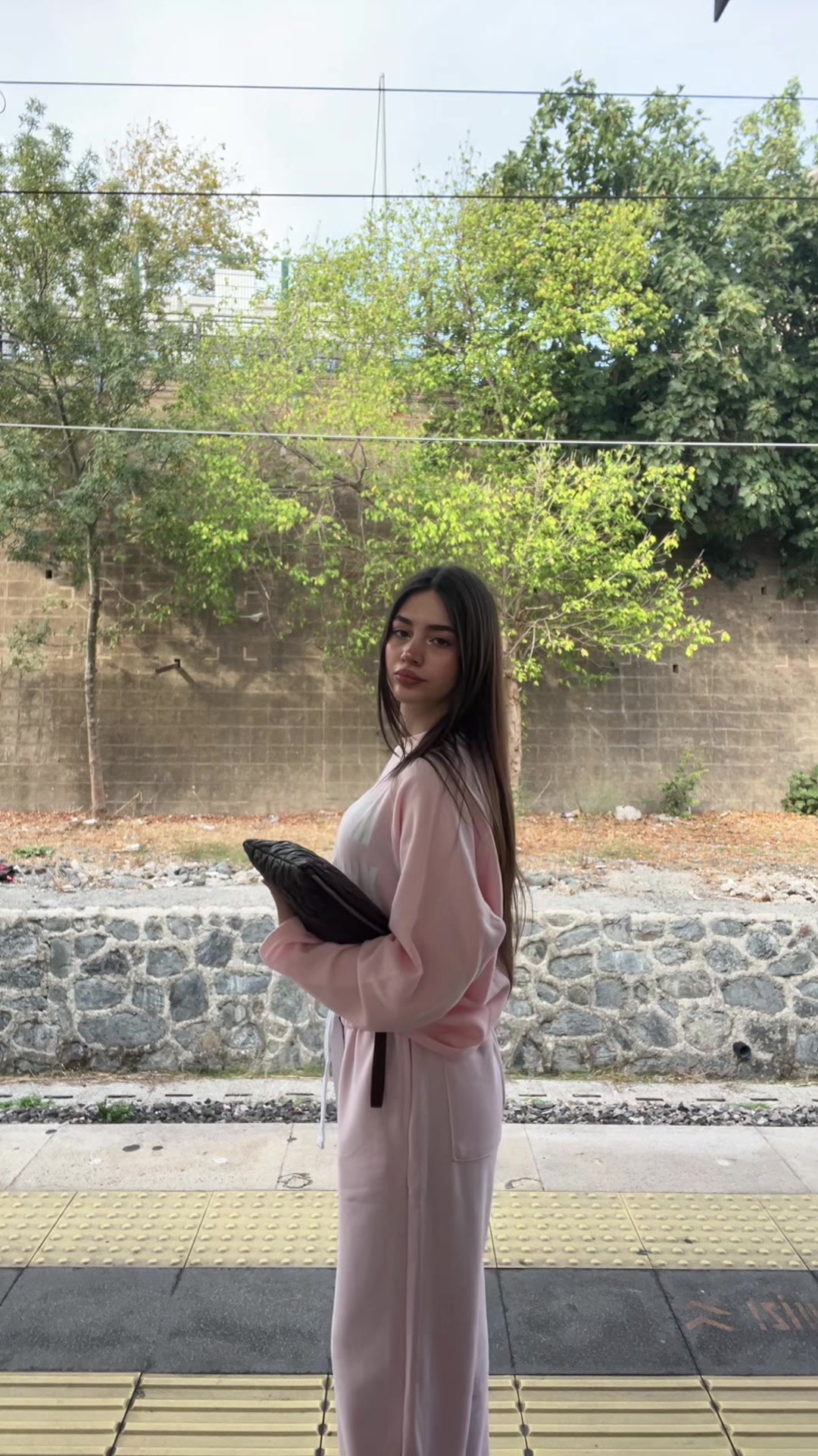 @aslysna
