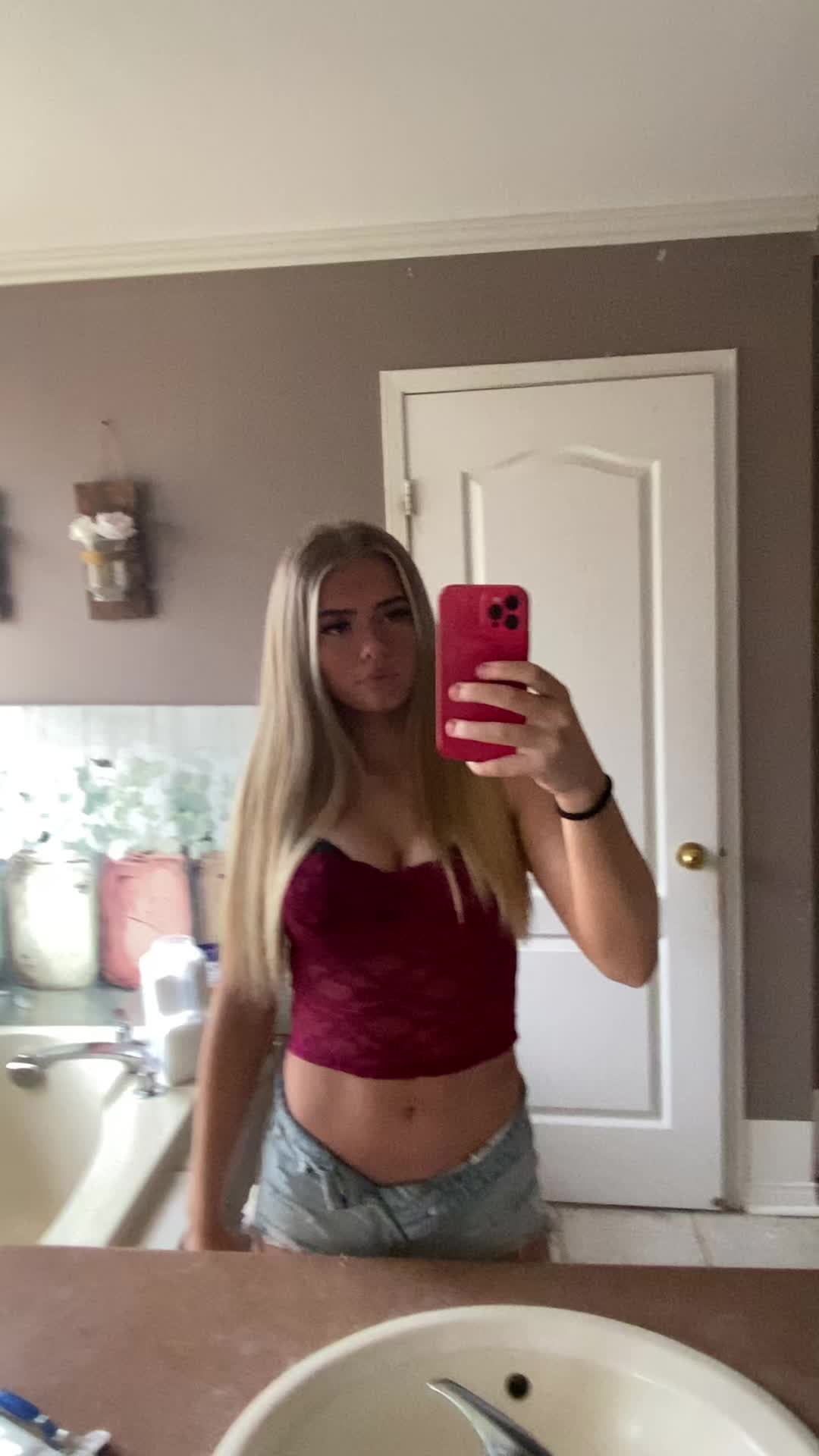 @elyse