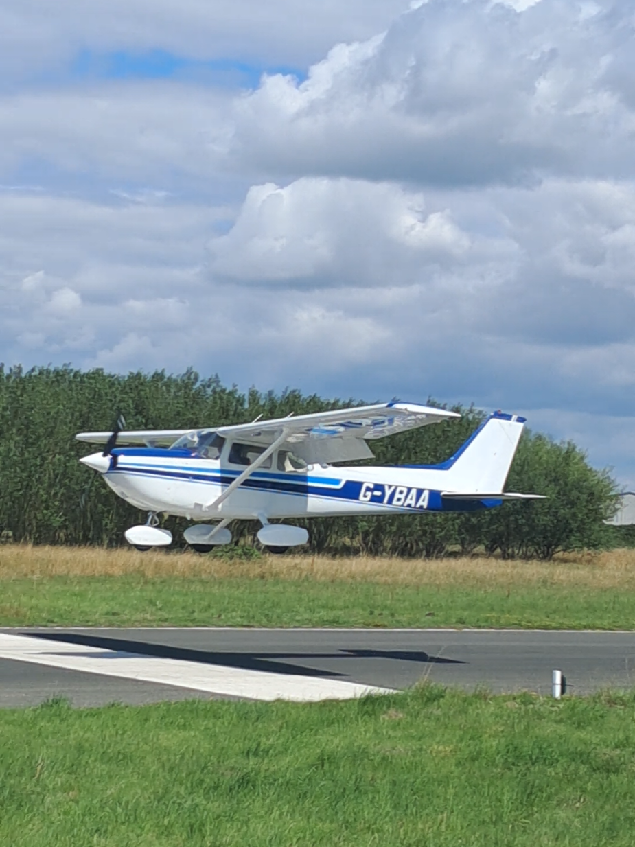 @michael.flying