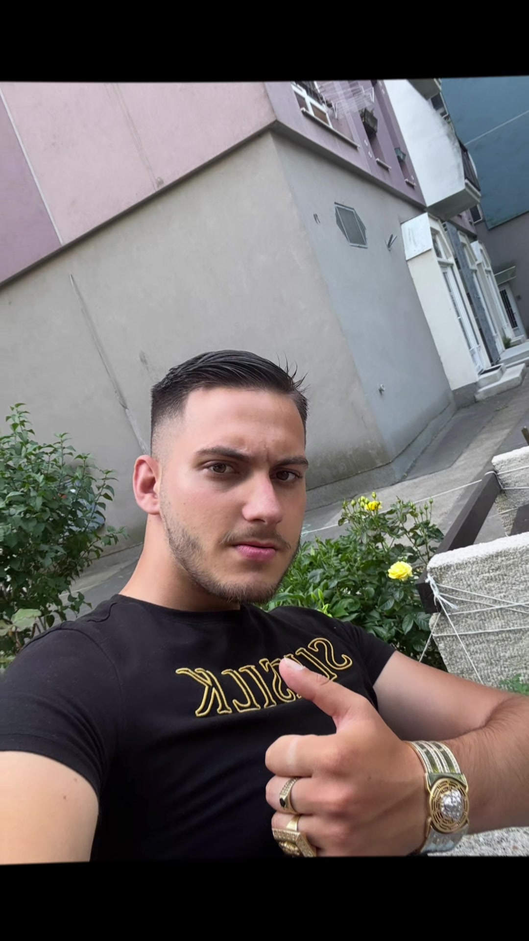@KÖKÈNY_HENRIK