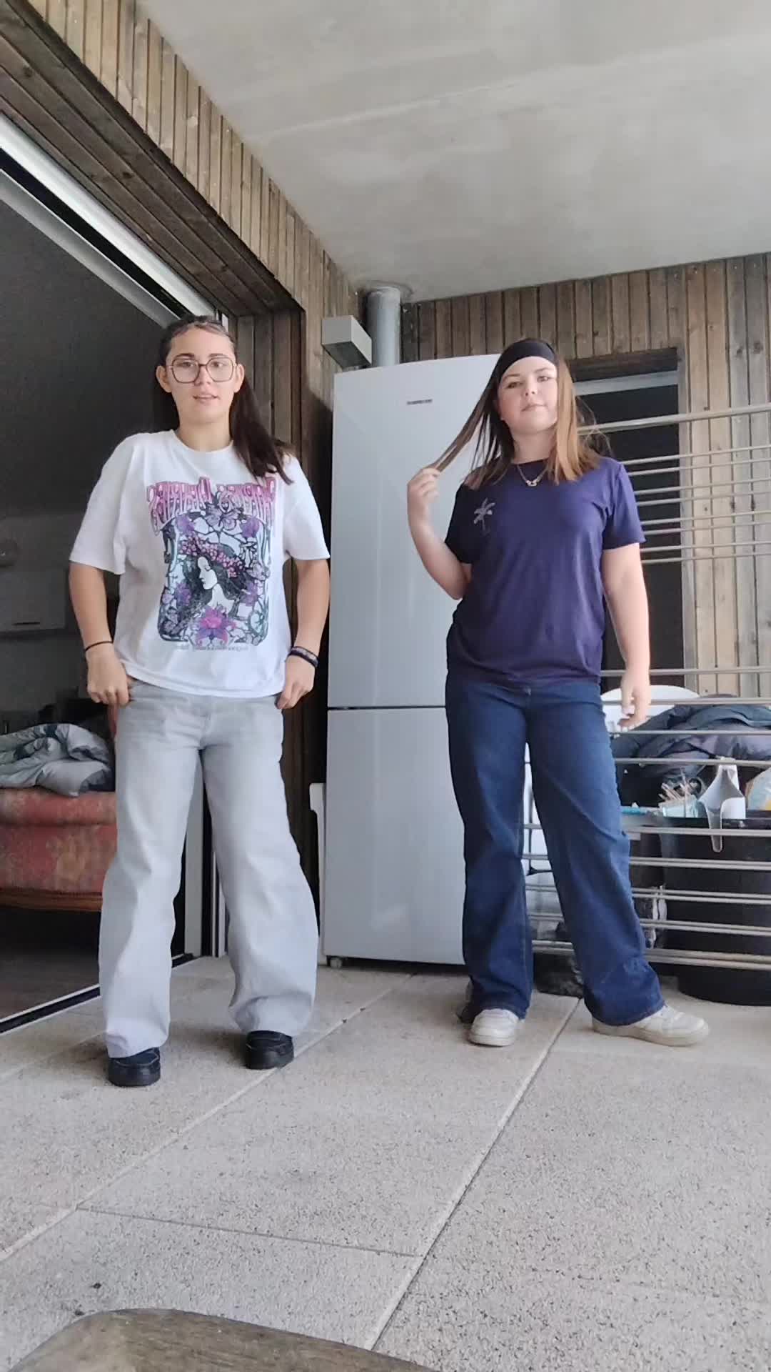 @yn.ais