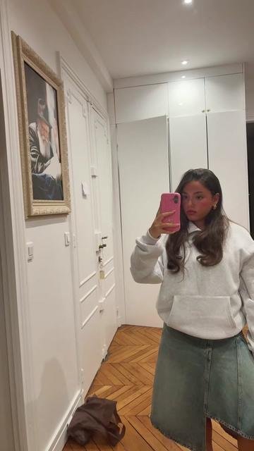 @sh&eacute;rone👩🏽&zwj;❤️&zwj;💋&zwj;👩🏽