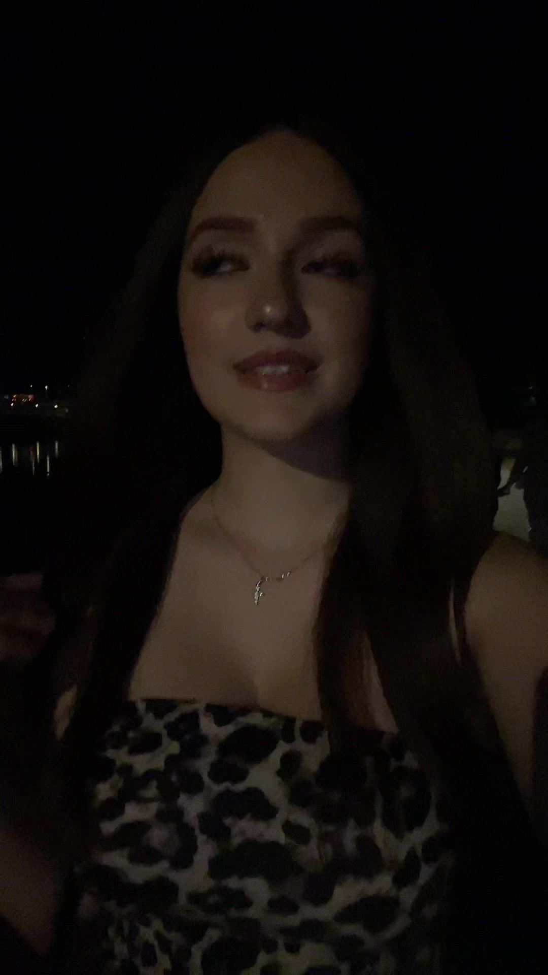 @laura