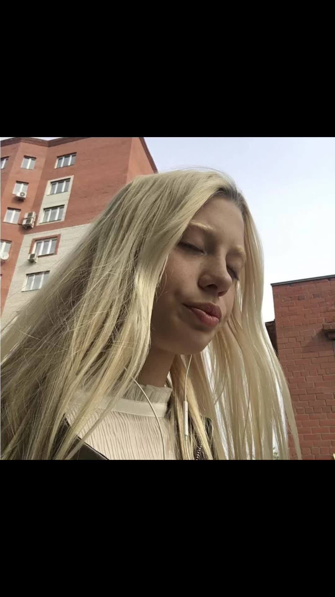 @𝚜𝚘𝚗𝚢𝚊_𝚑𝚘𝚏𝚏🐇