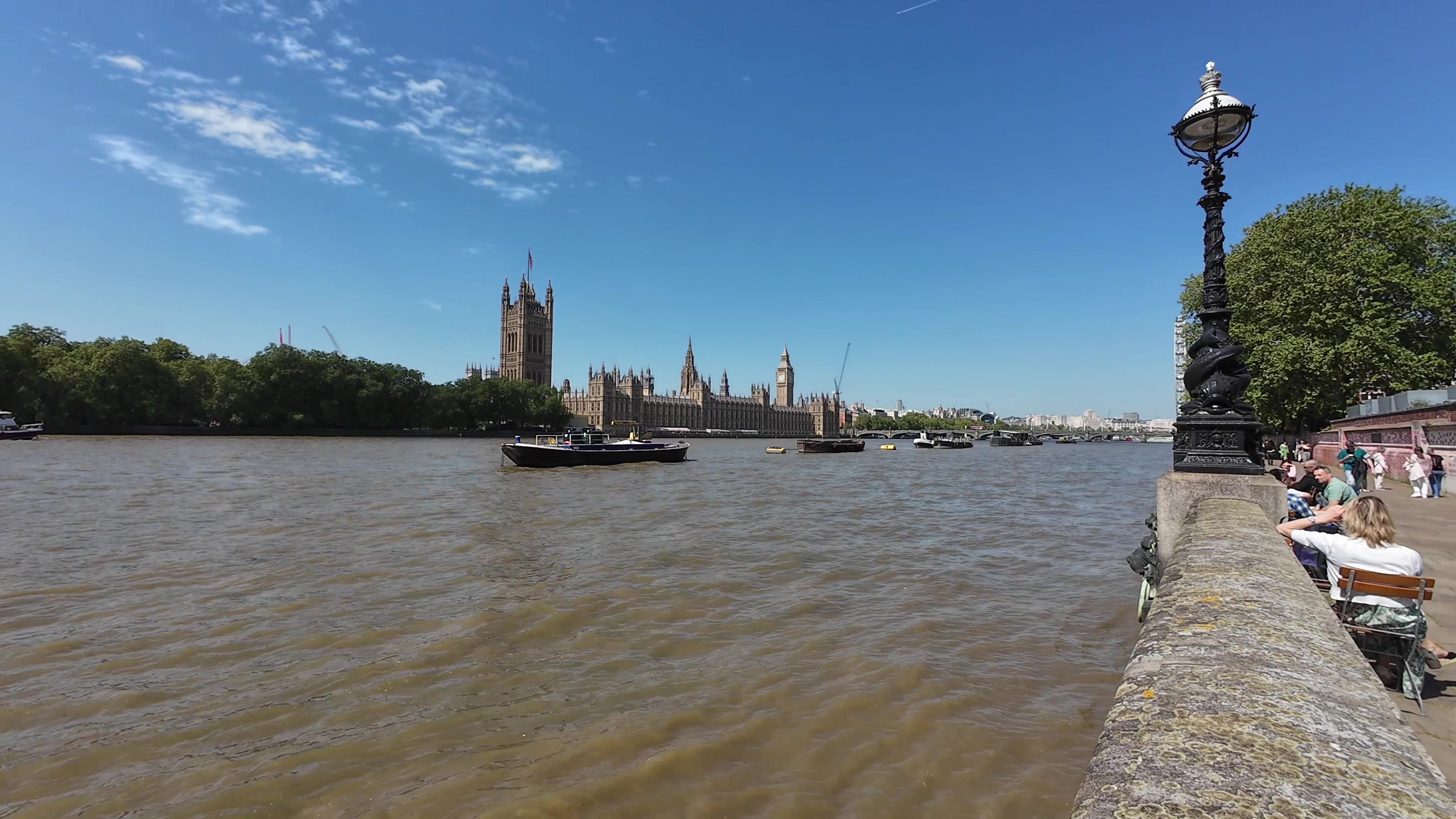 @WalkWithMe London 🚶♂️🇬🇧