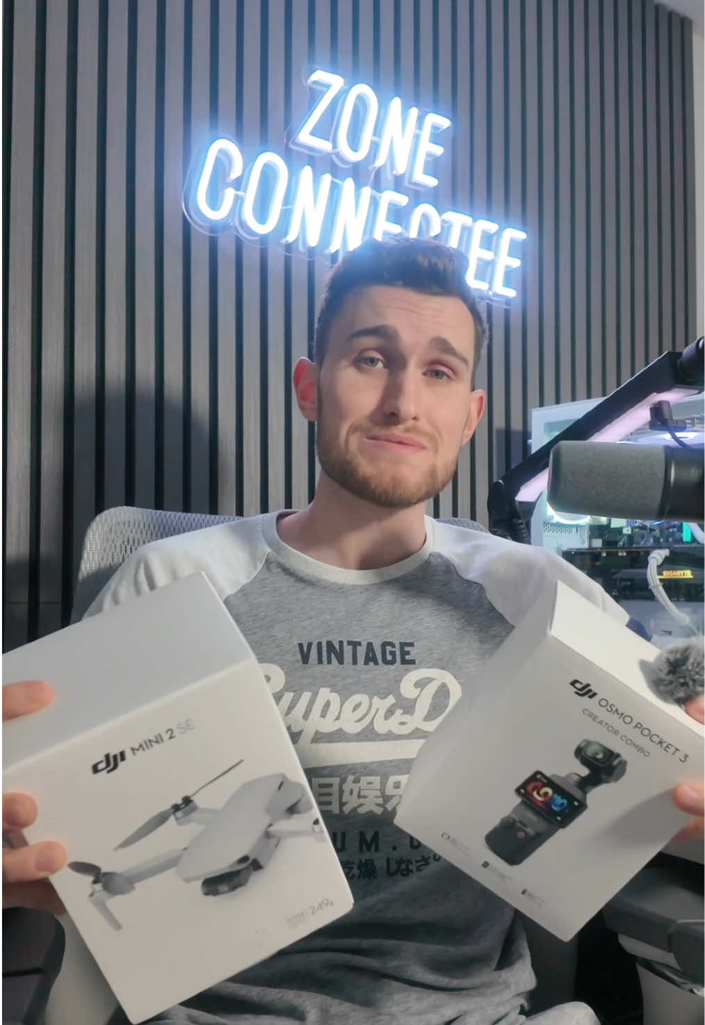 @Zone Connect&eacute;e