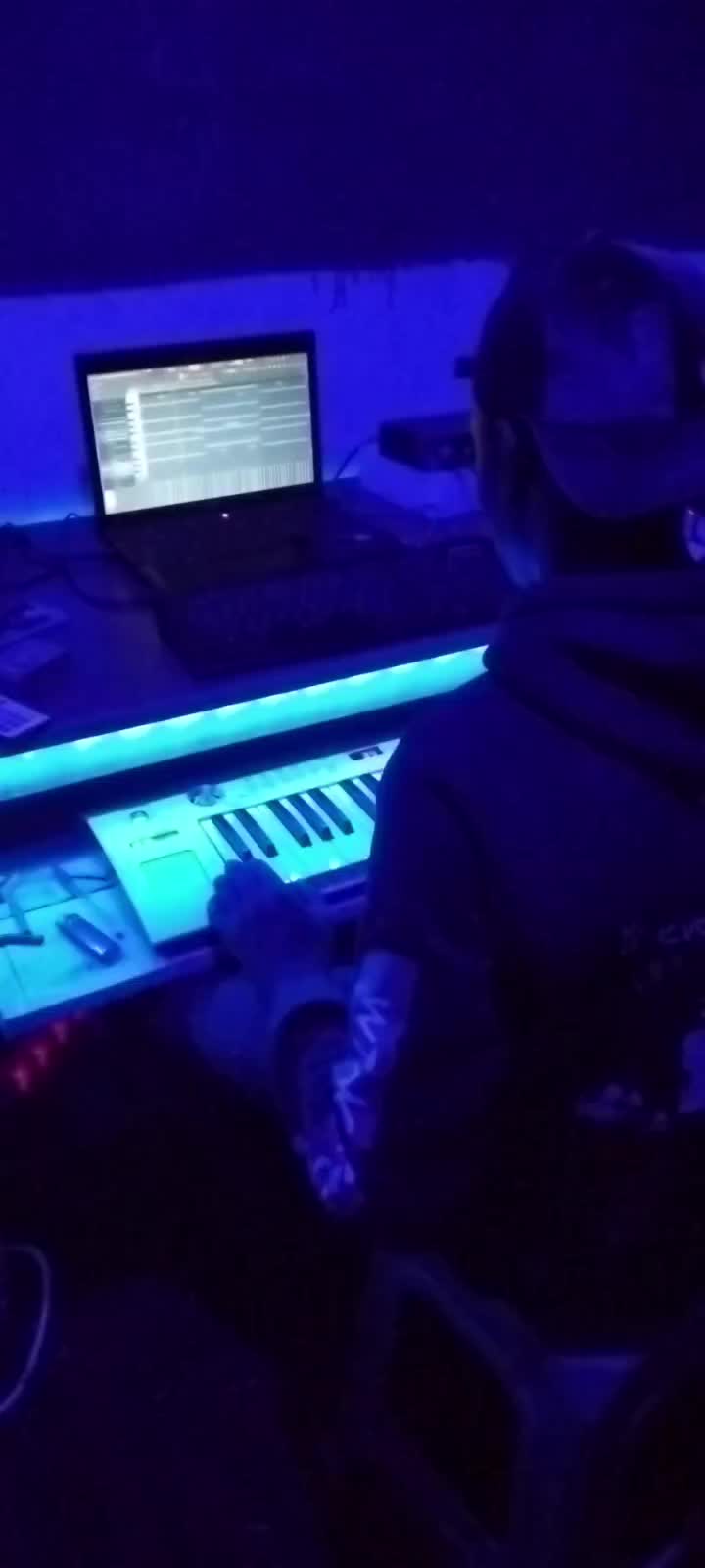 @Big Hommie Got This Track 😎