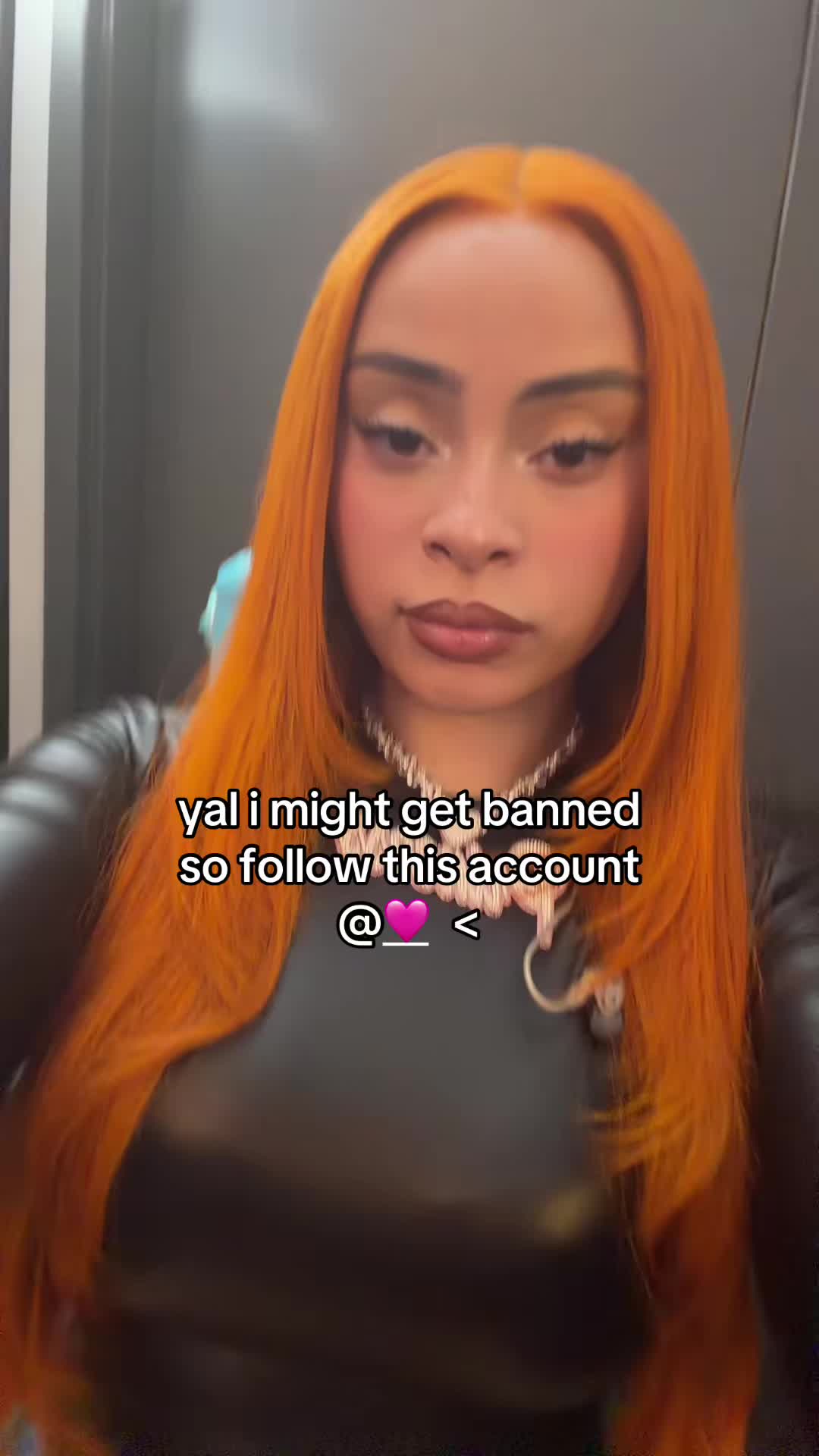 @໊