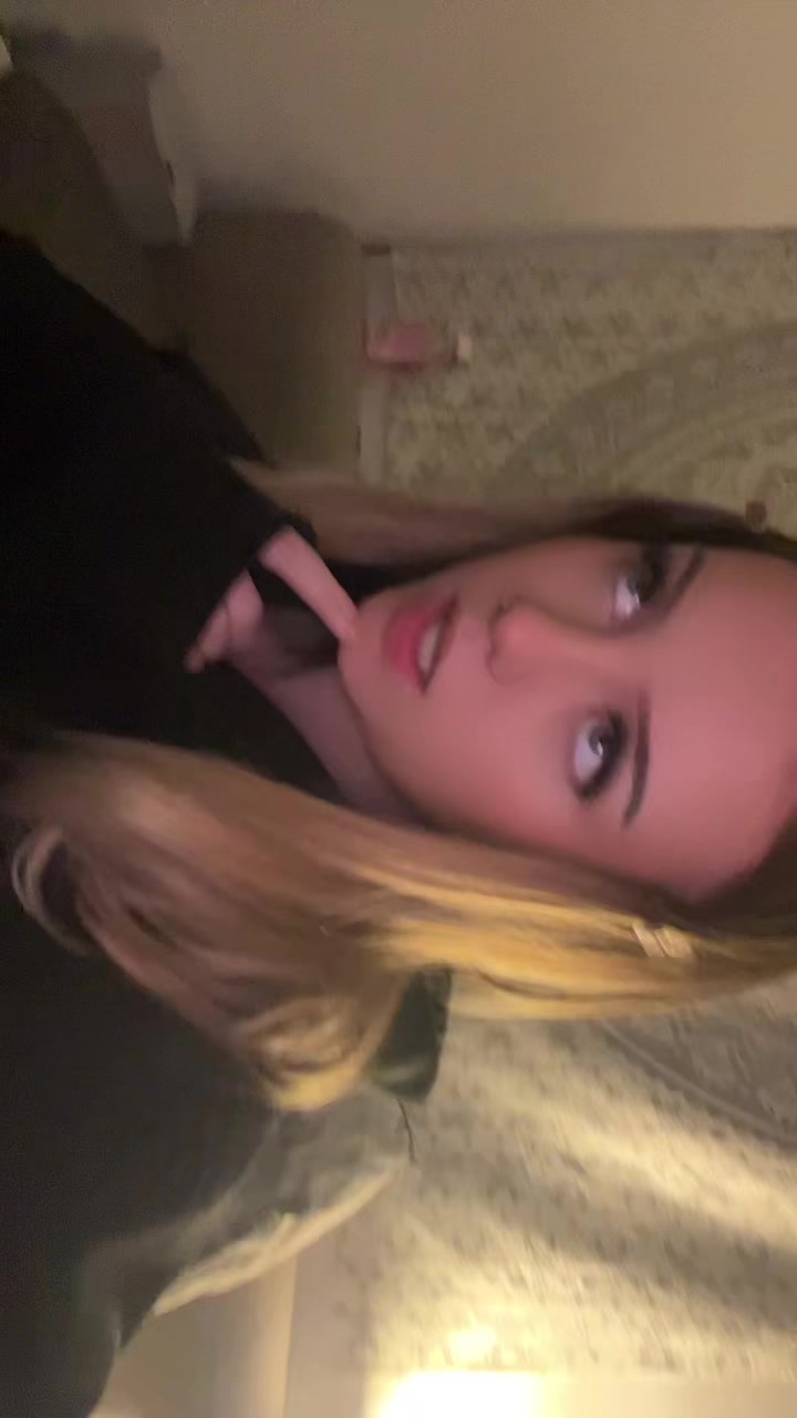 @katieloux