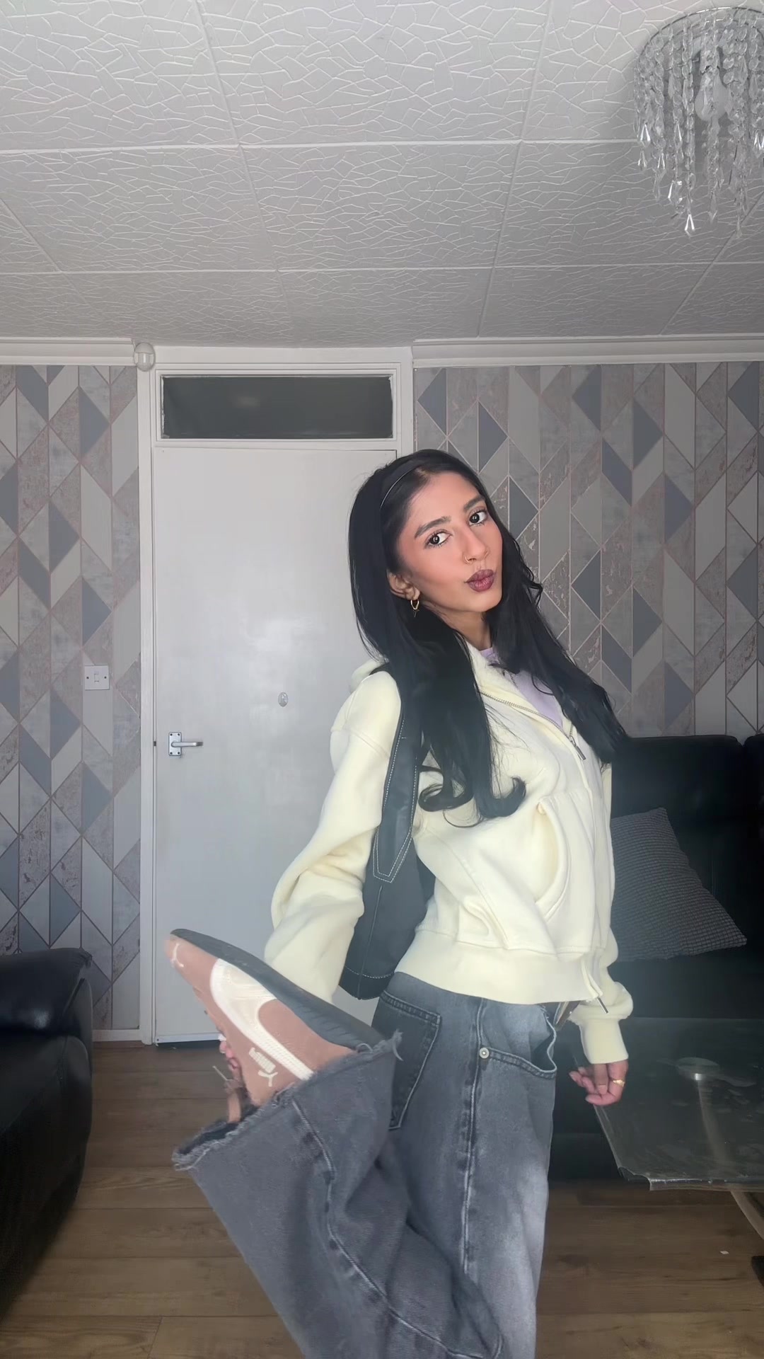 @💫
