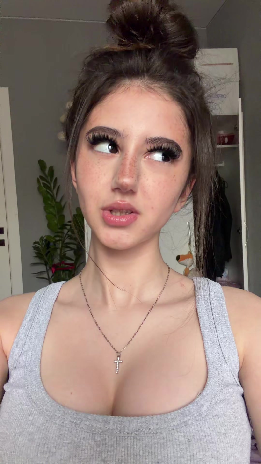 @Тгк:lomiksii