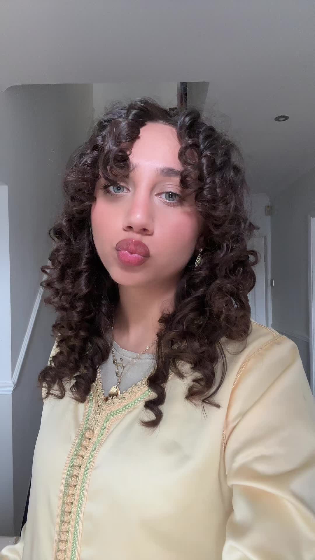 @Maryooma