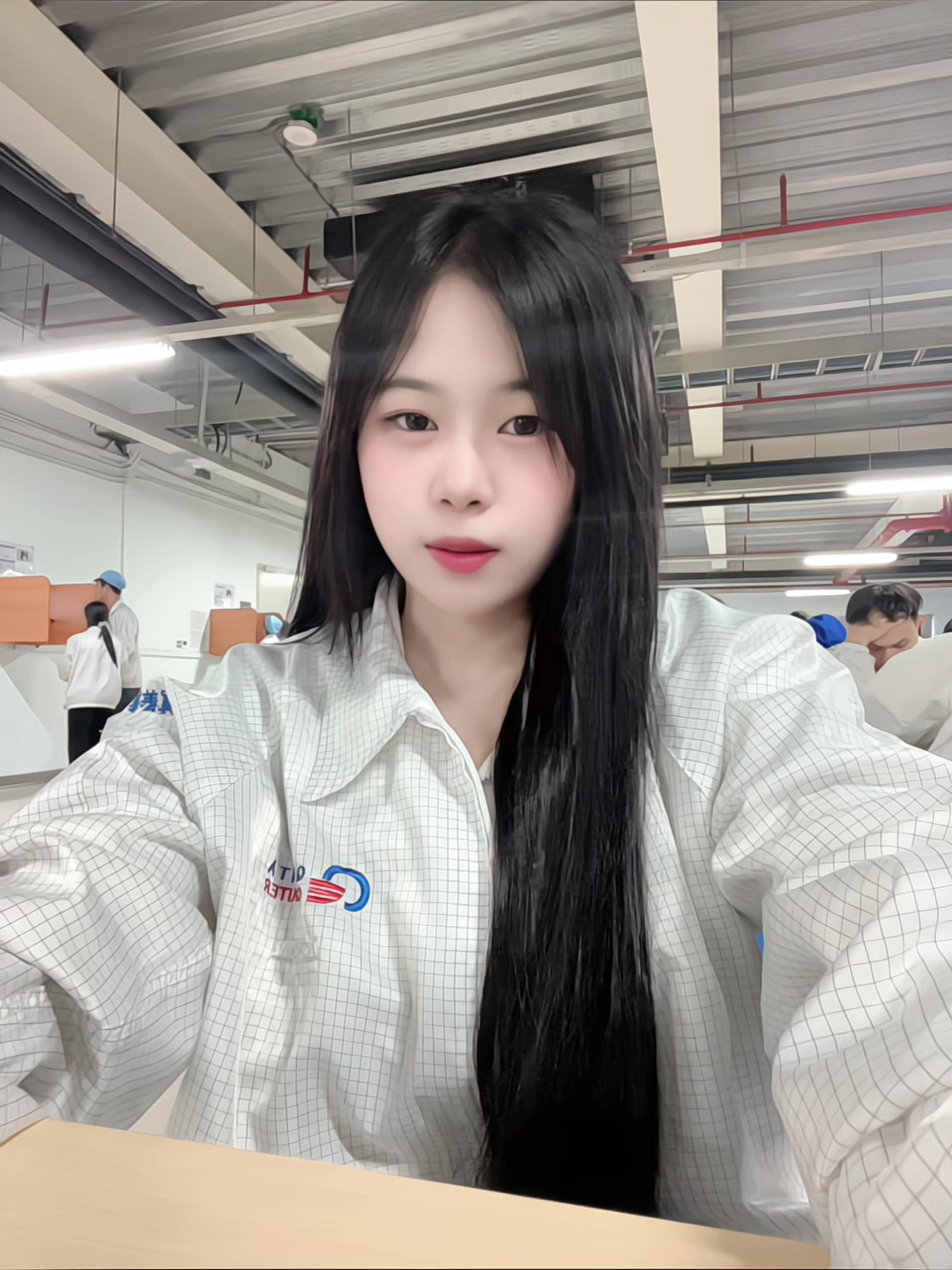 @CHOMPOO🎀🐰