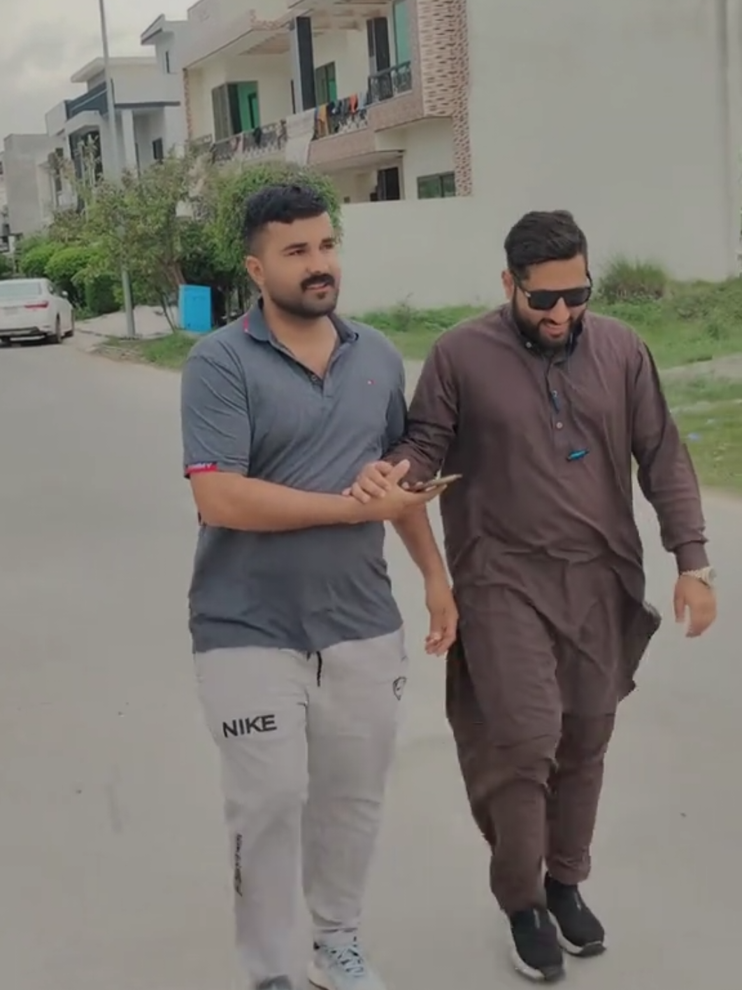 @Aziz Supari Live 😎