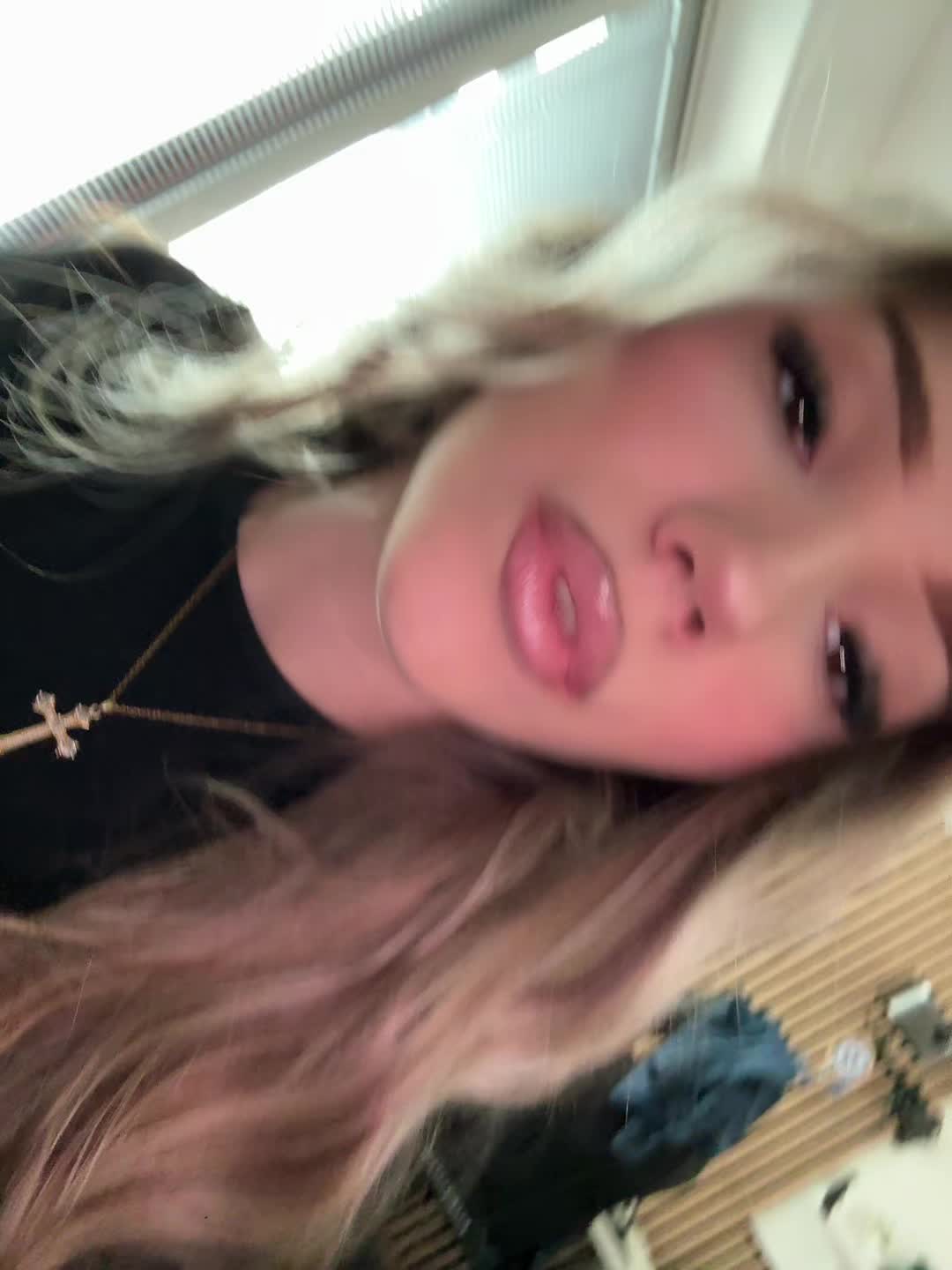 @nikolka