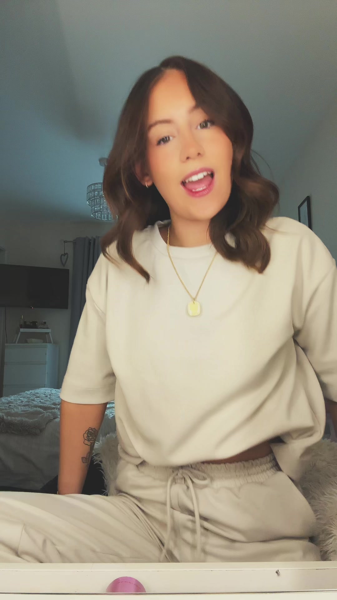 @Alisa x