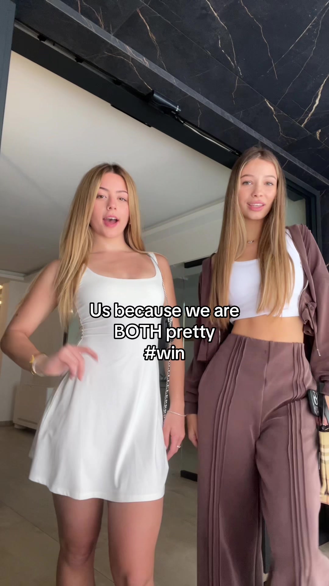 @markela🪽