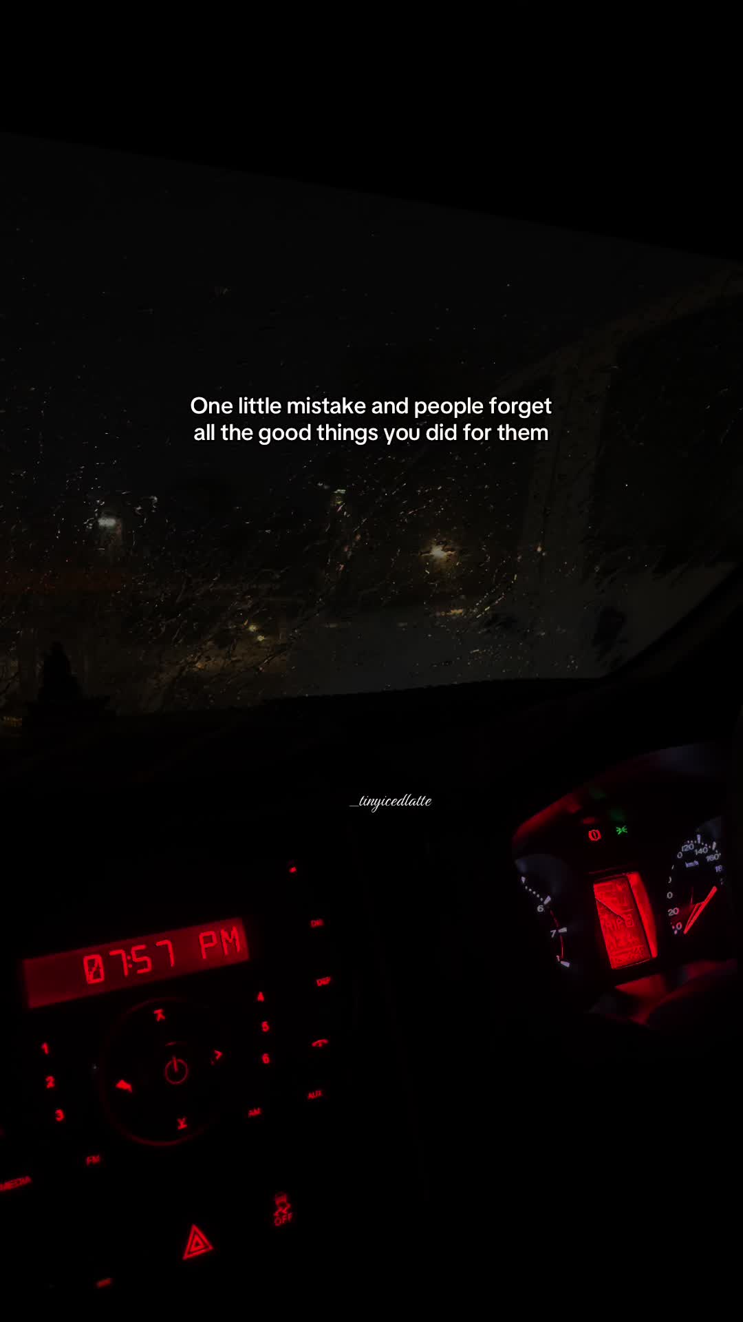 @ᵀⁱⁿʸᴵᶜᵉᵈᴸᵃᵗᵗᵉ✨