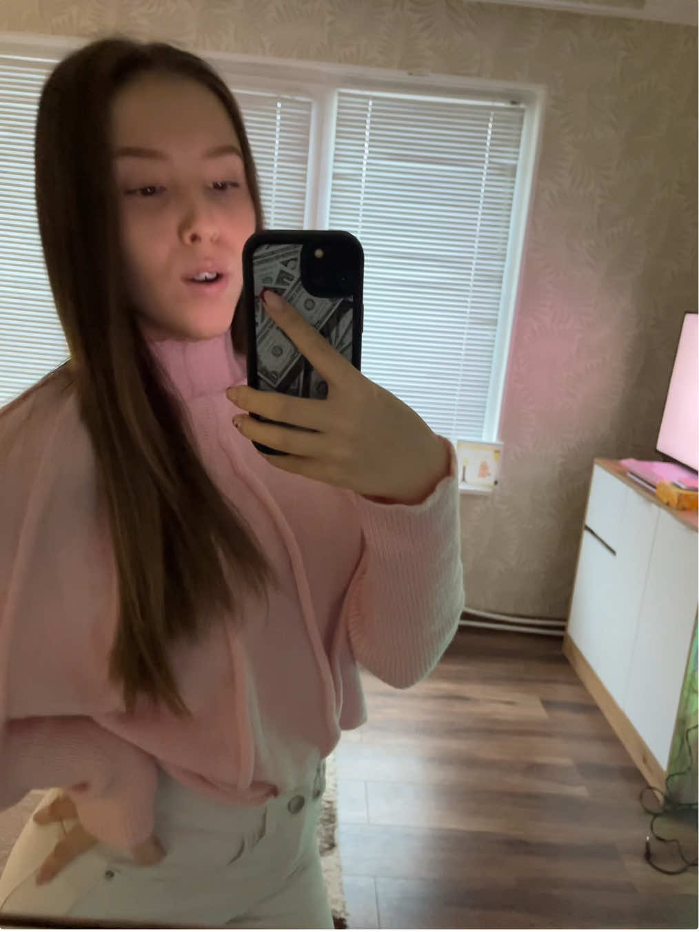 @𝐈𝐯𝐨𝐧𝐚&ensp;𝐏𝐚𝐫𝐯𝐚𝐧𝐨𝐯𝐚