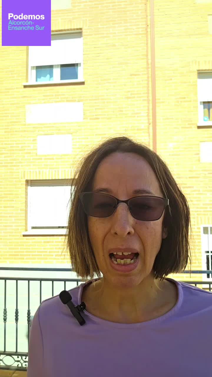 @Roja,atea y Feminista 💜