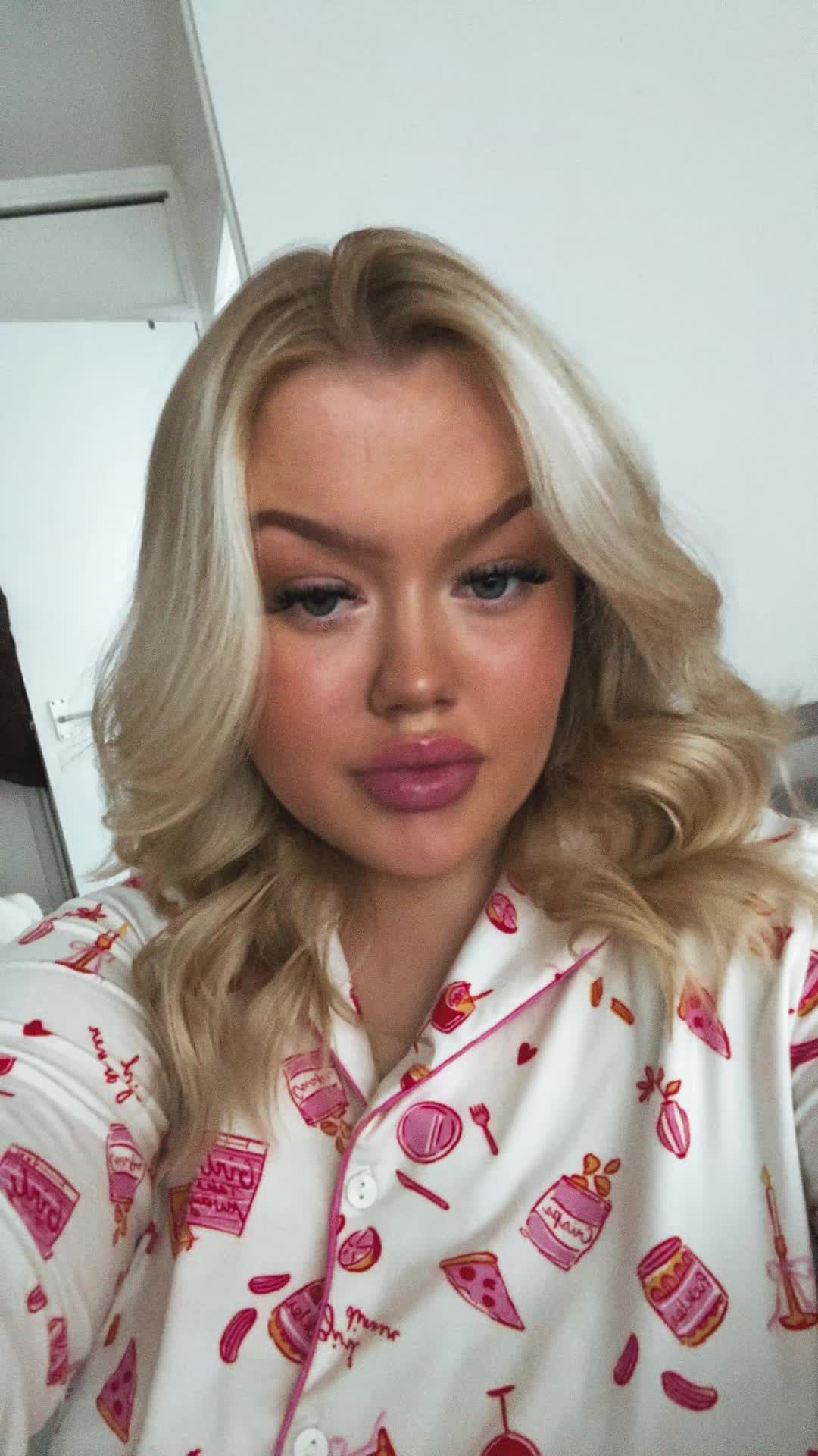 @🍒𝙉𝙖𝙩
