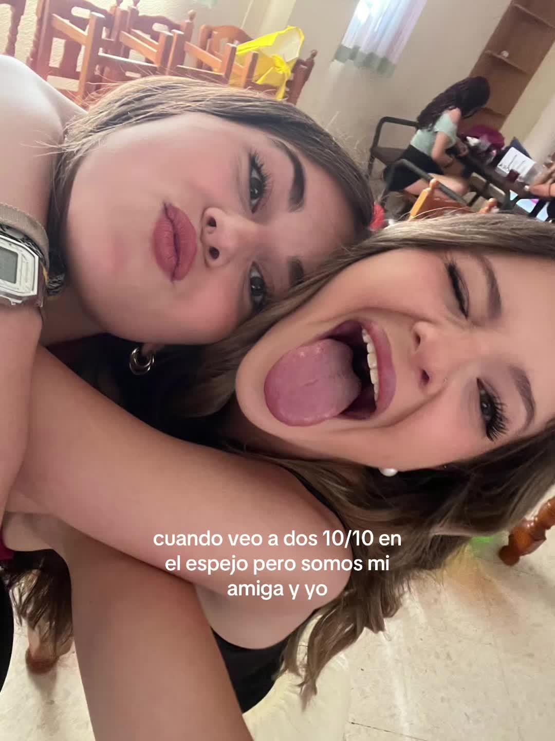 @daanielotis