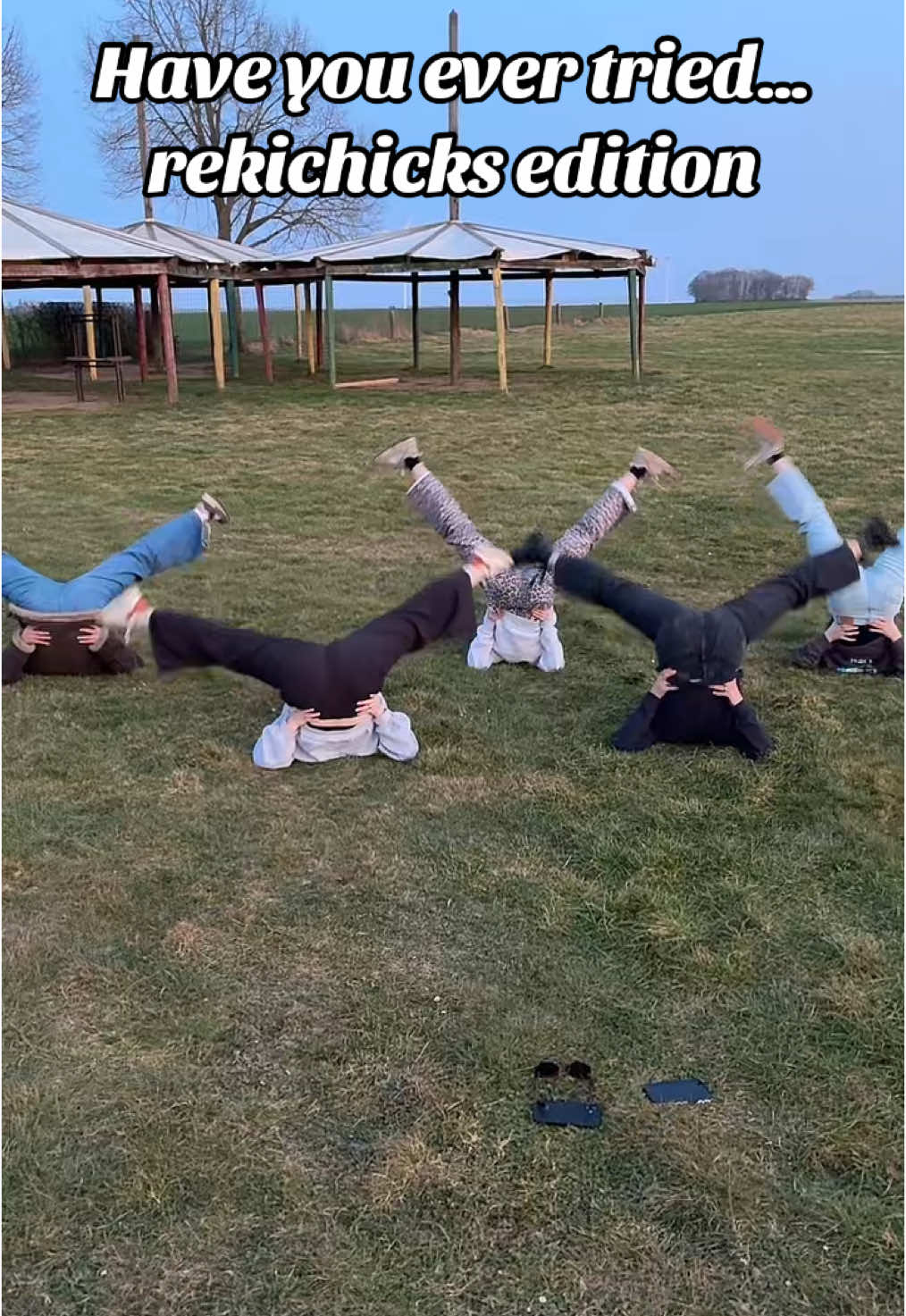 @Rekin&eacute;a