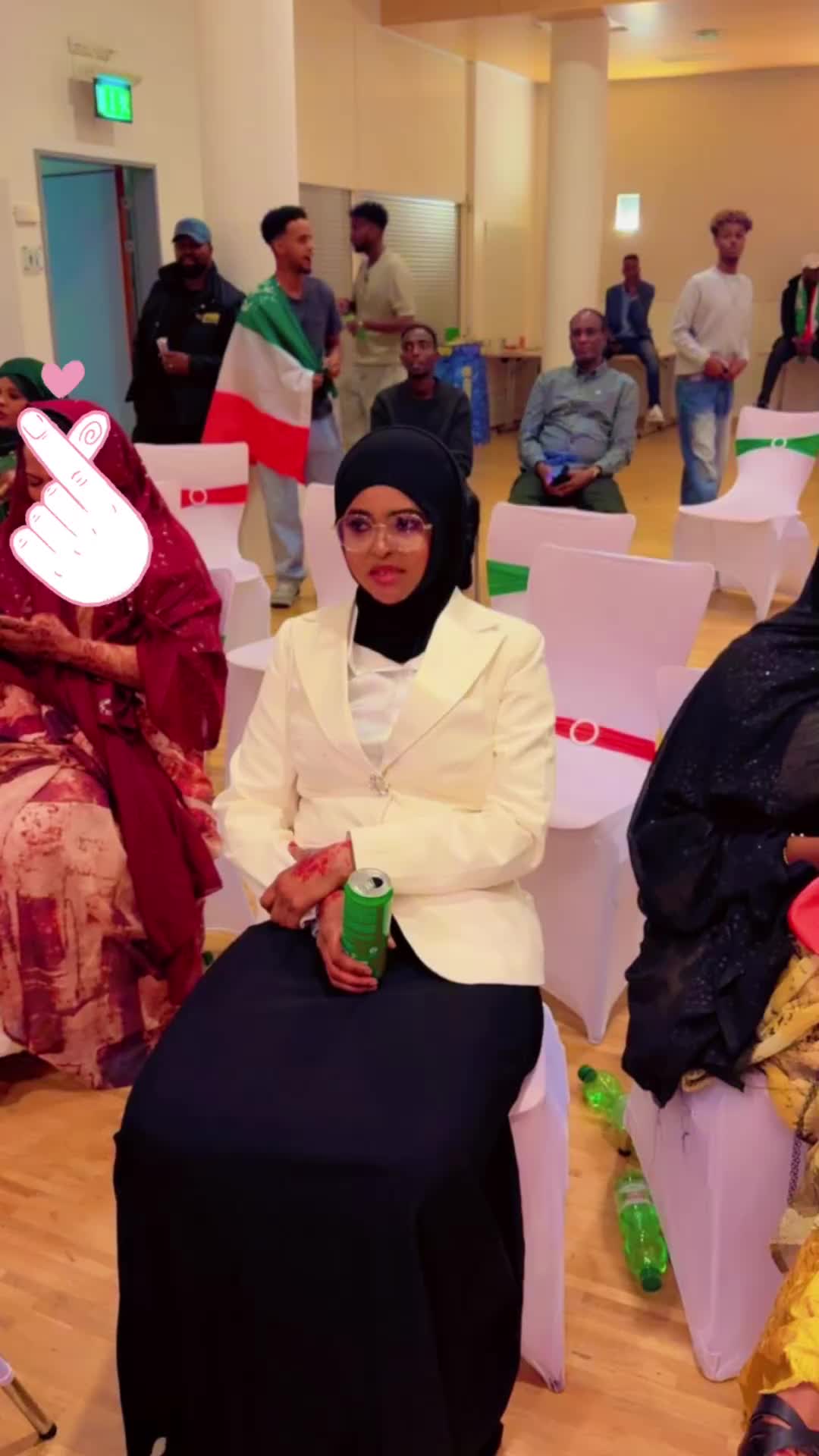 @Kati  Shire 🇸🇴🇨🇭👑