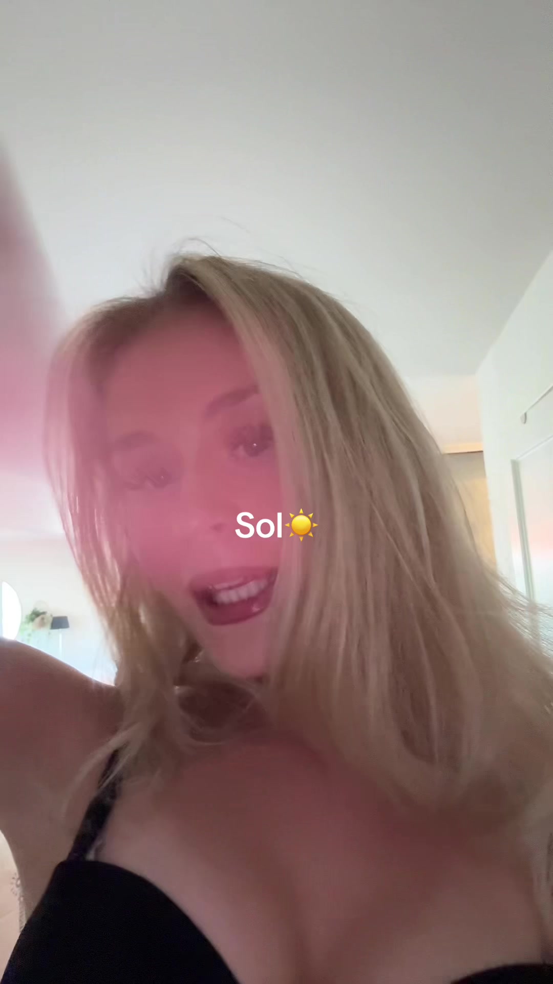 @Mia