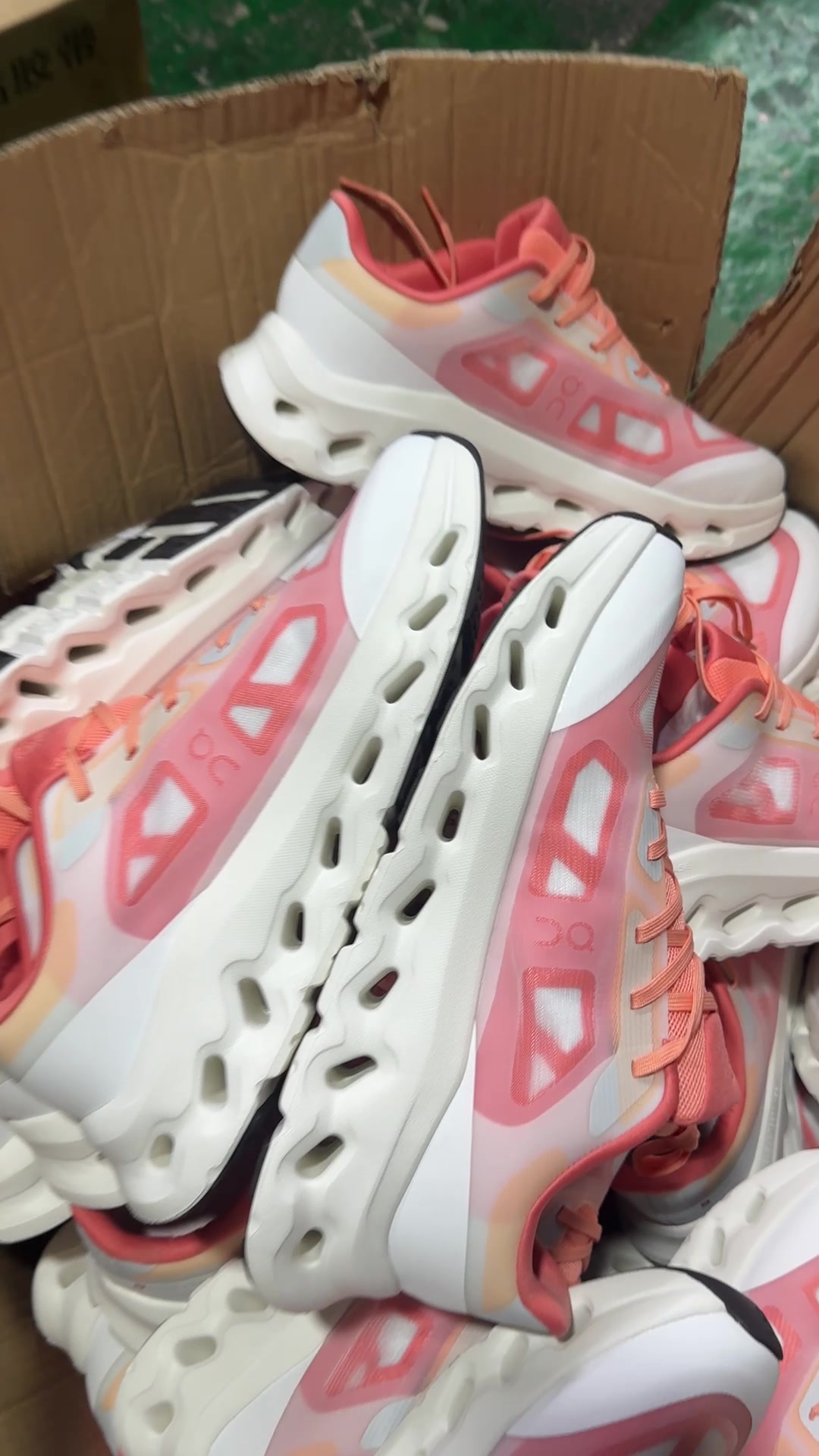 @Wholesale sneakers001