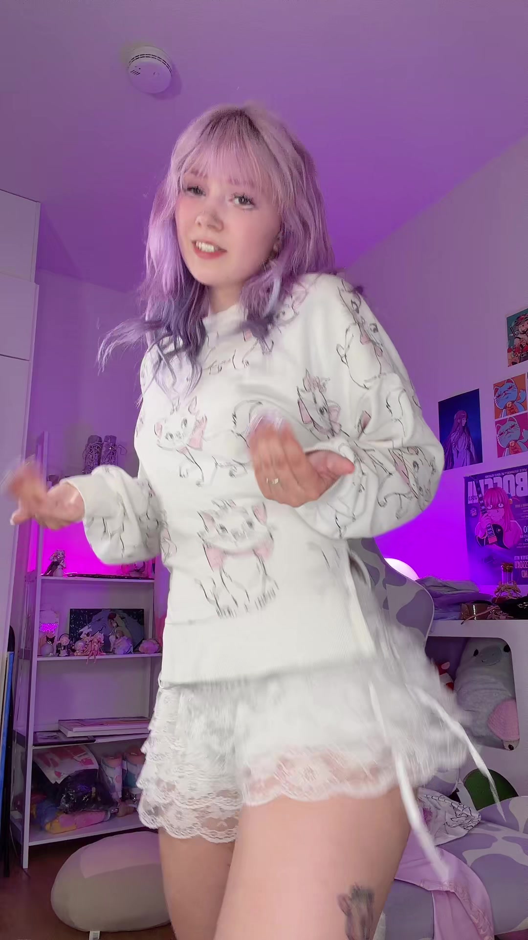 @mooshyq