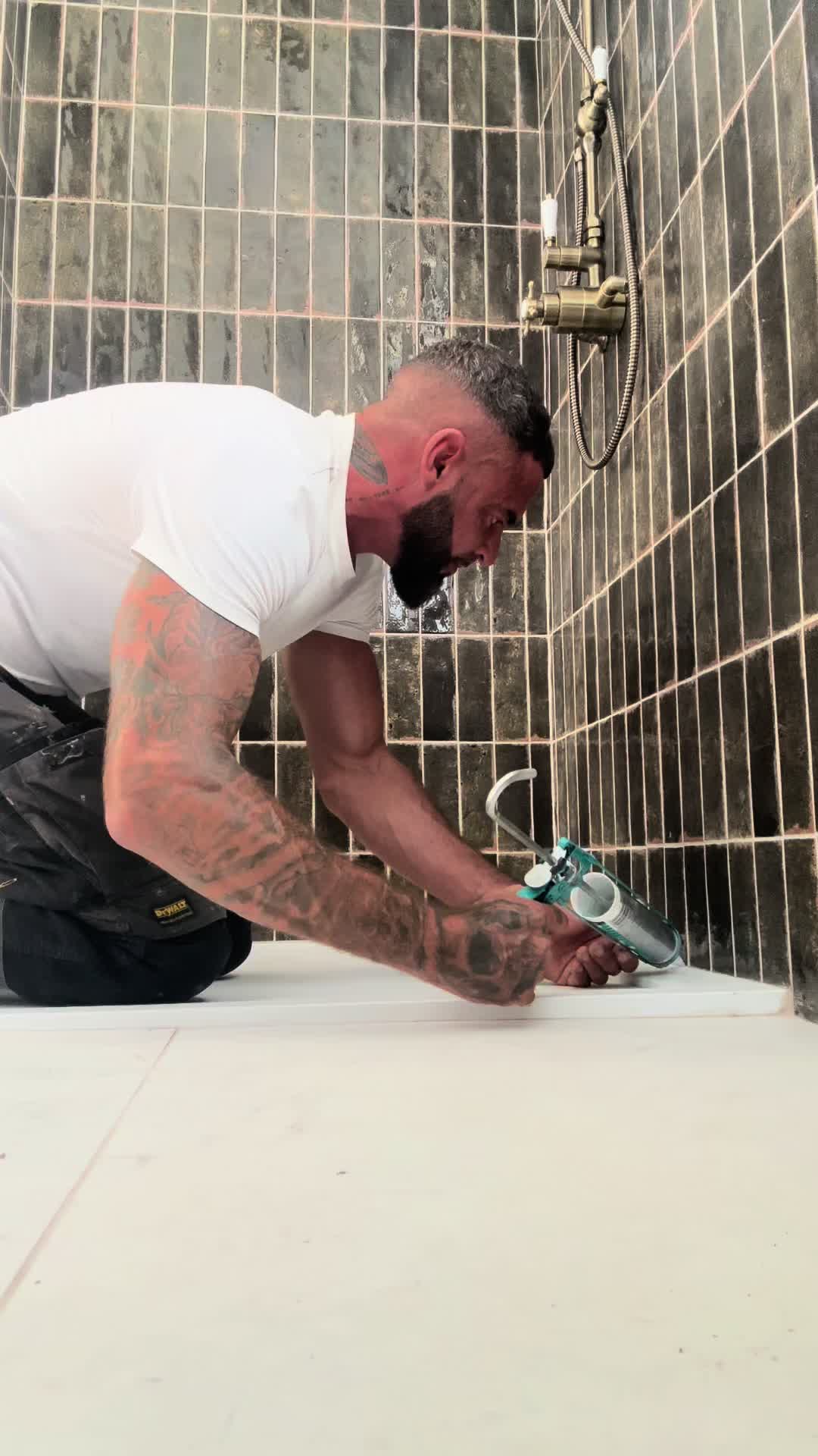 @RJM PLUMBING & HEATING LTD