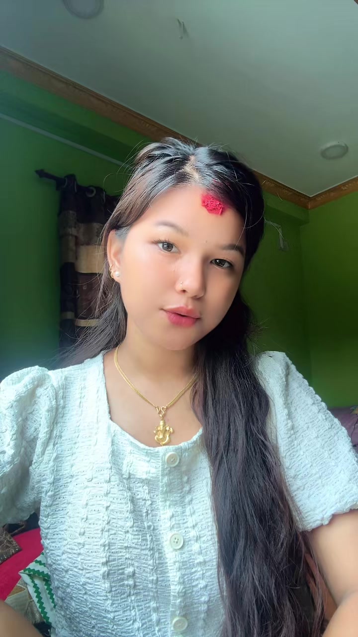 @Dipisha karki🦢