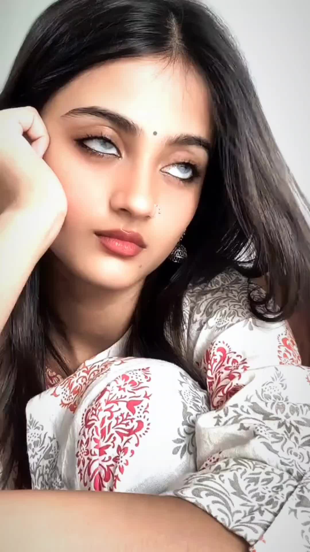 @liyanaveed
