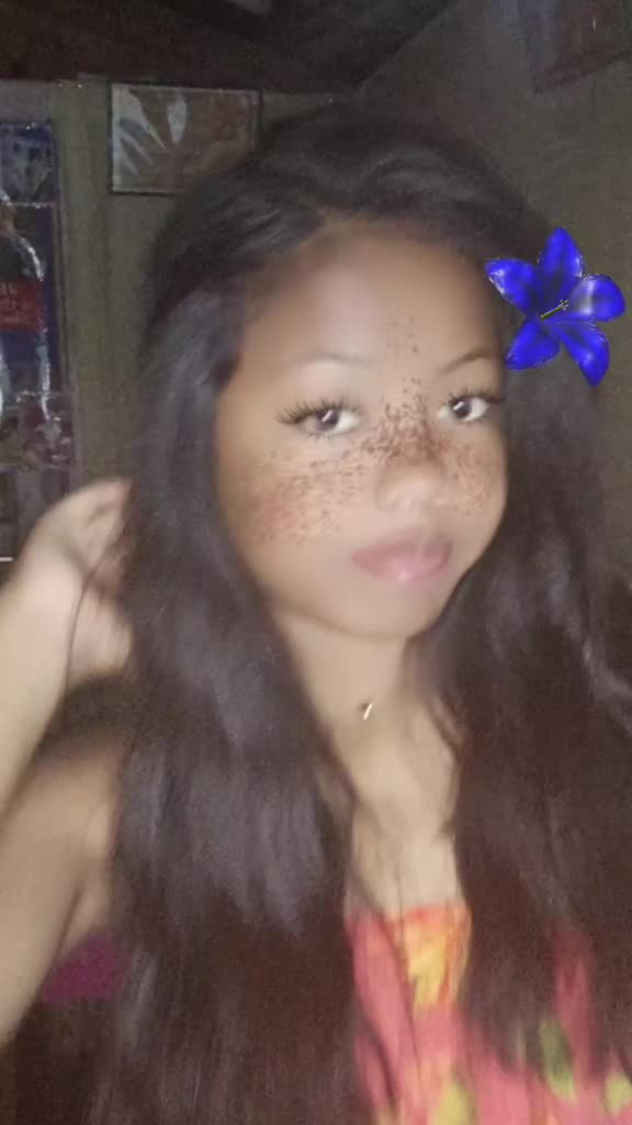 @mïnï lïah🦋