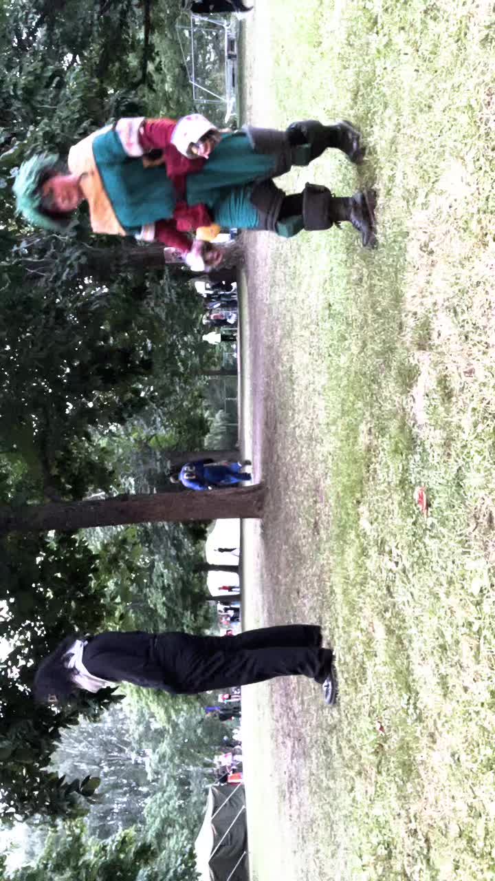 @clowers_cosplays