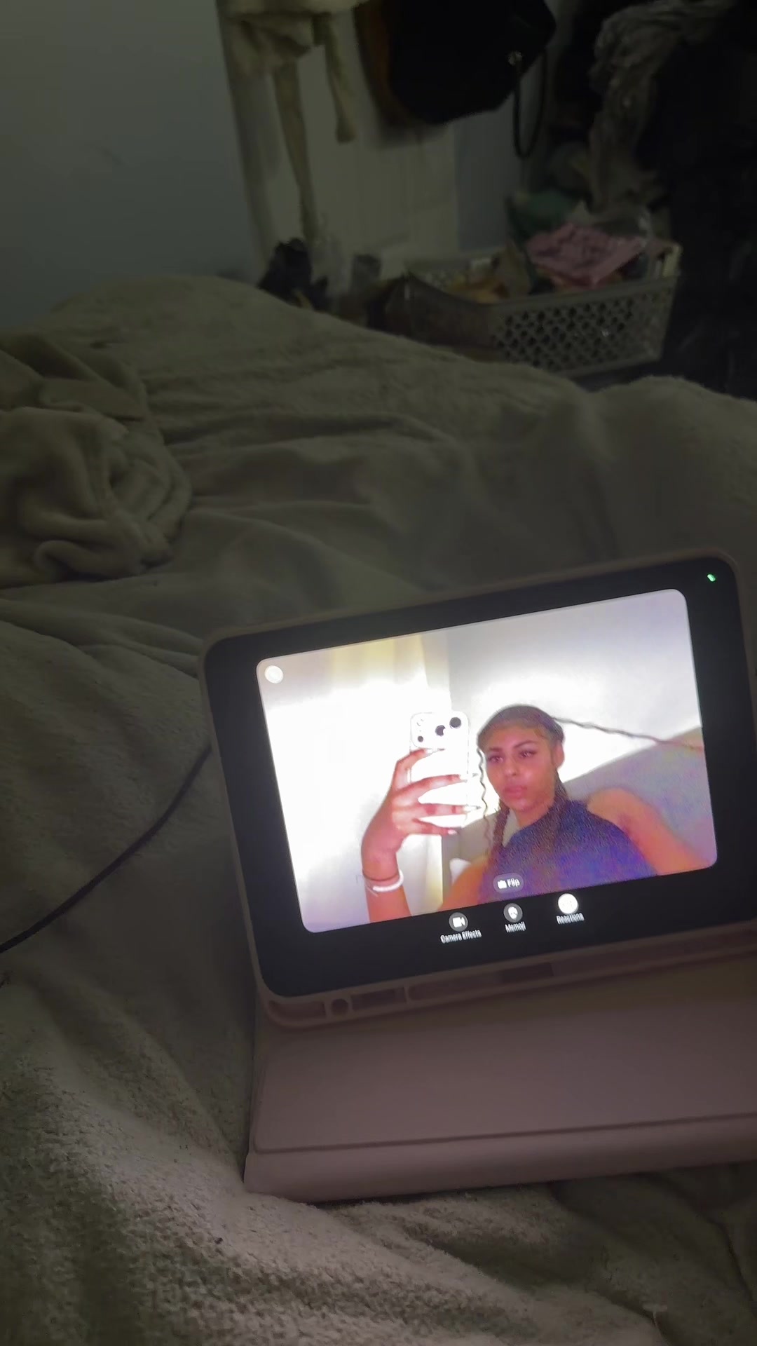 @livspamss8