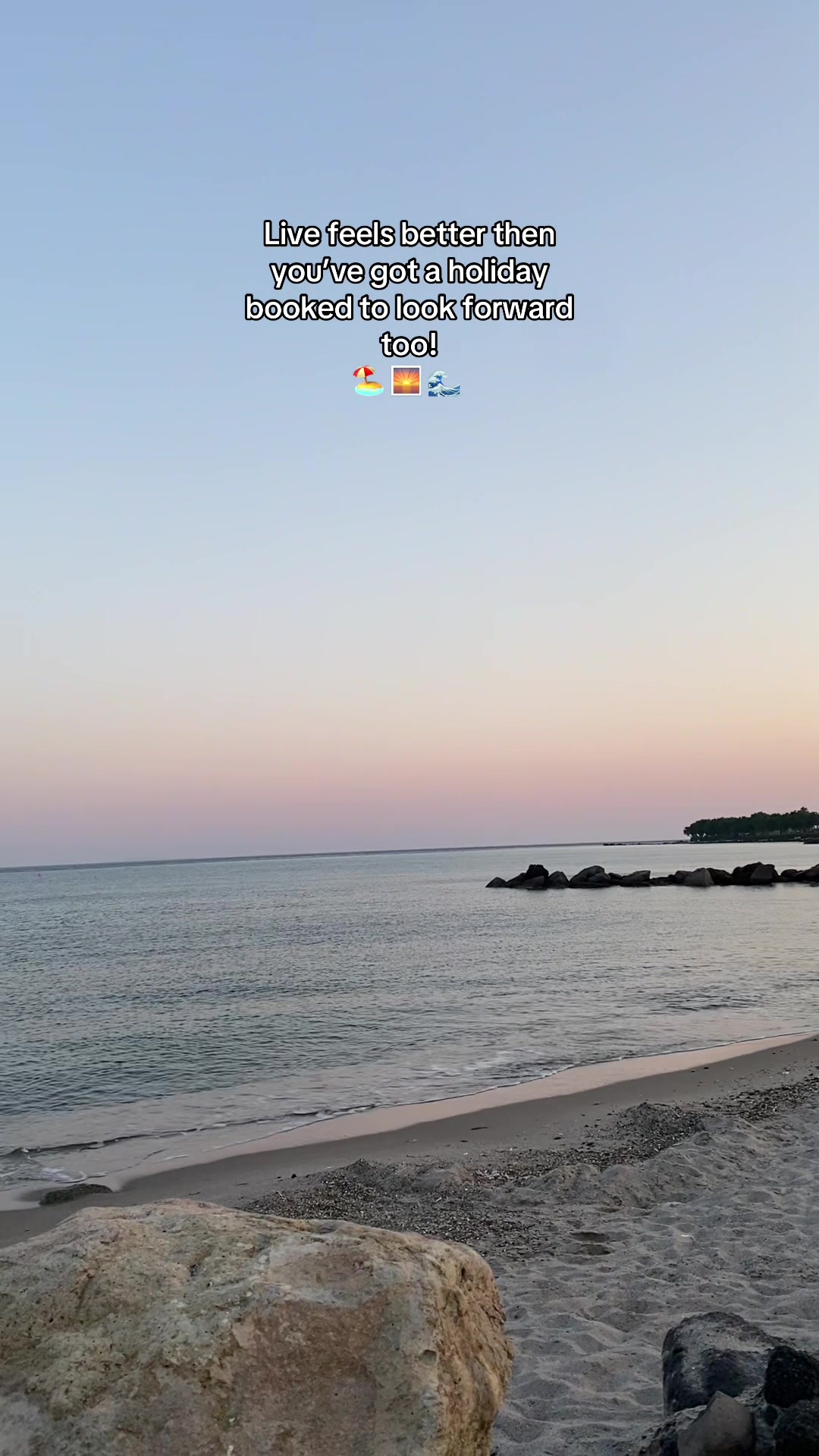 @Becki ๐ค loves to travel โ๏ธ