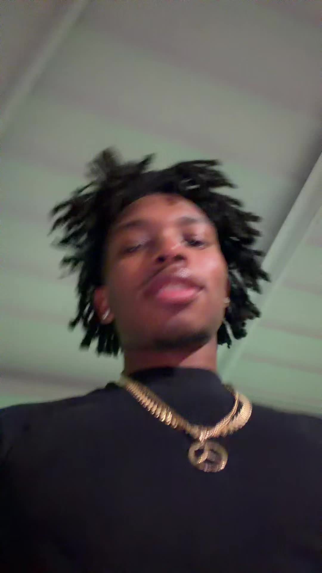 @☾
