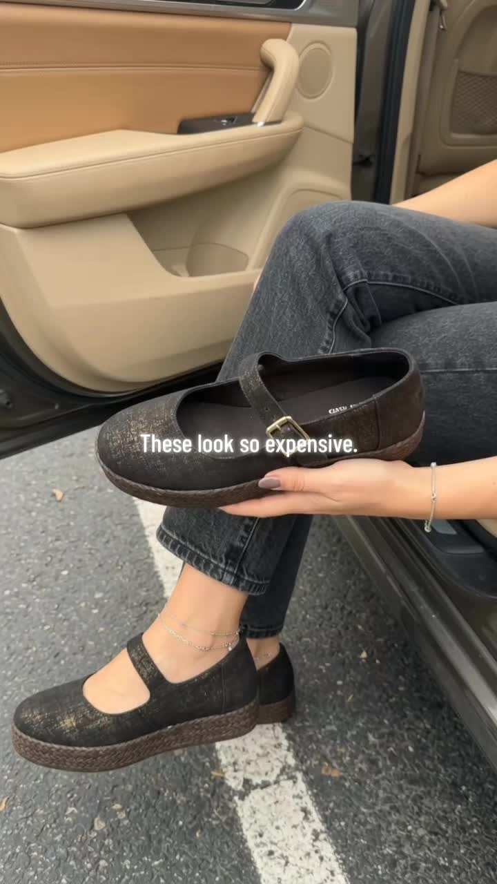 @Ella Wears It