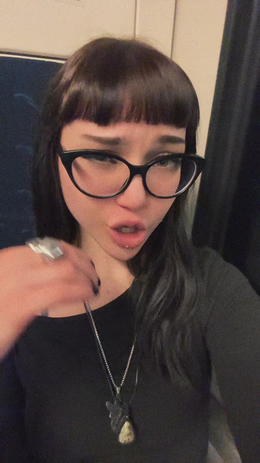 @★ gio ★